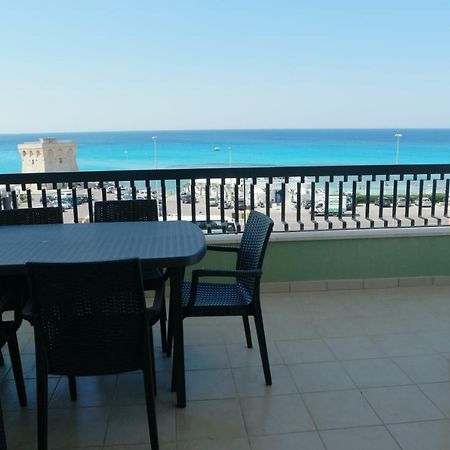 Attico Galilei Fronte Mare By Salentoville Gallipoli Exterior foto